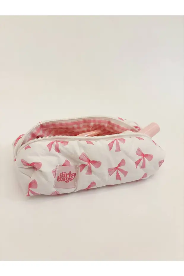 Pembe Kurdeleli Tek Gözlü Kalemlik Yıkanabilir Fermuarlı Okul Kalem Kutusu Coquette Kalemlik Pembe Kurdeleli Tek Gözlü Kalemlik Yıkanabilir Fermuarlı Okul Kalem Kutusu Coquette Kalemlik